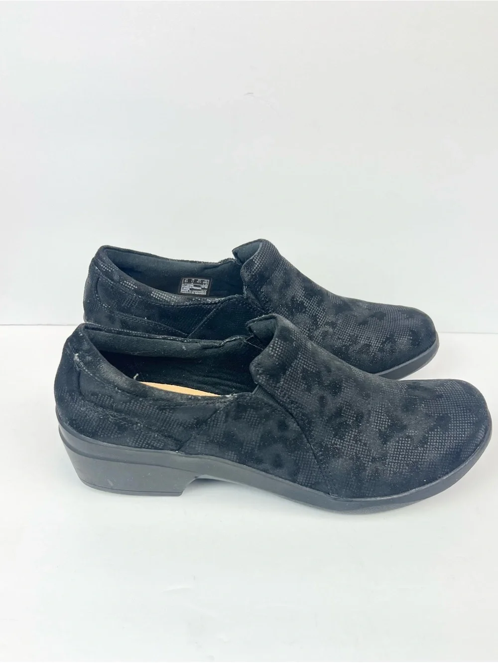 Clarks  Black Suede Slip Resistant Work Shoes Loafers  Size 11M Driving Shoes